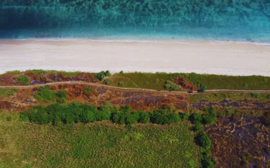 10.000sqm in Kodi, Beachfront position